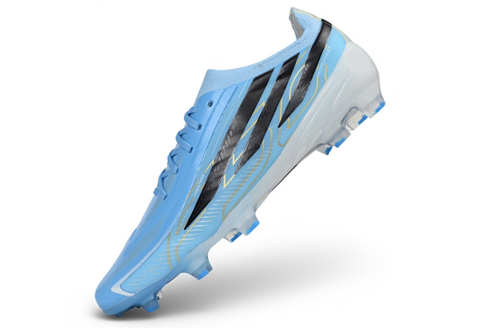 26 adidas F50 Hyperfast  Football shoes