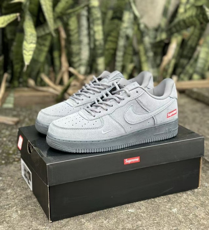 Nike x Supreme Air Force 1 Low SP