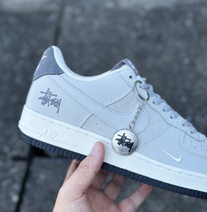 Nike Air Force 1 x Stussy