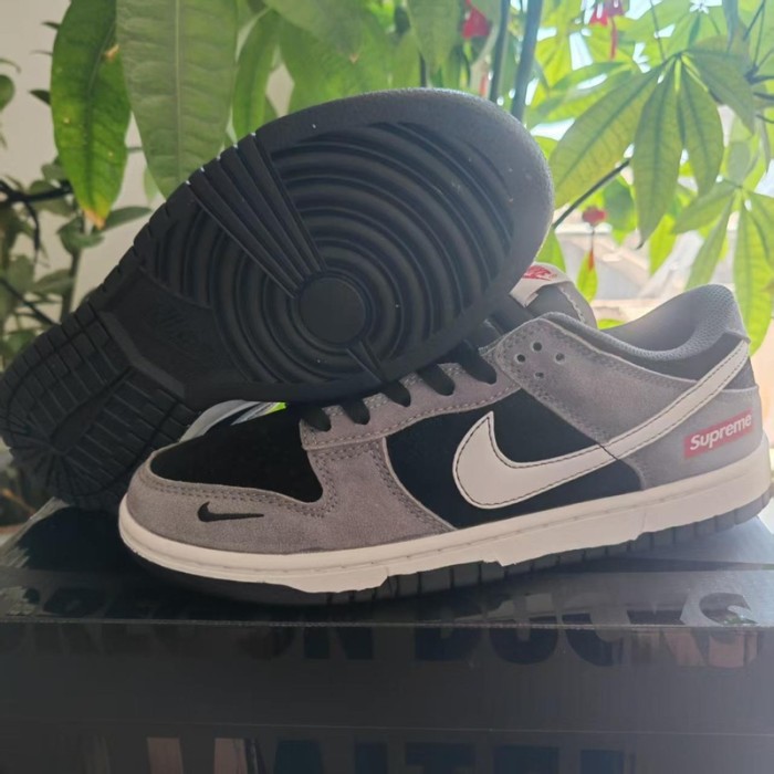 26 Nike SB Dunk Low Series  sports shoes
