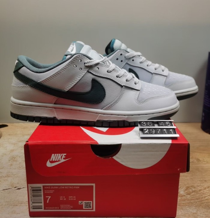 26  Nike SB Dunk Low Series sports shoes