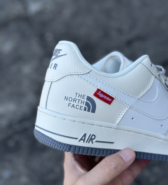 THE NORTH FACE X Nike Air Force 1
