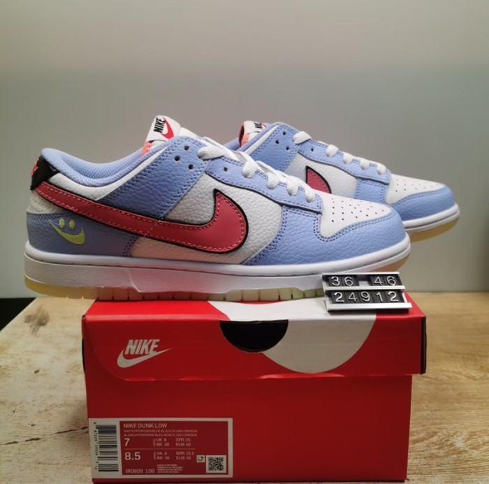 26  Nike SB Dunk Low Series sports shoes