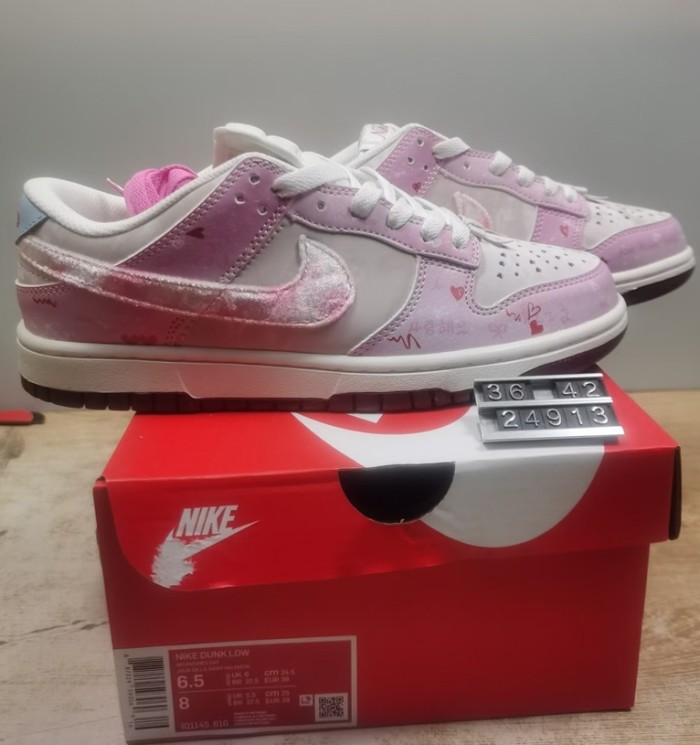 26 Nike SB Dunk Low Series  sports shoes