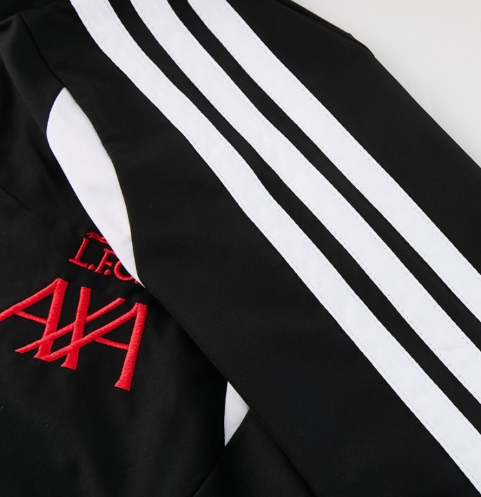 26/27 Liverpool  Hooded Windbreaker  Aduit Trainning suit Black