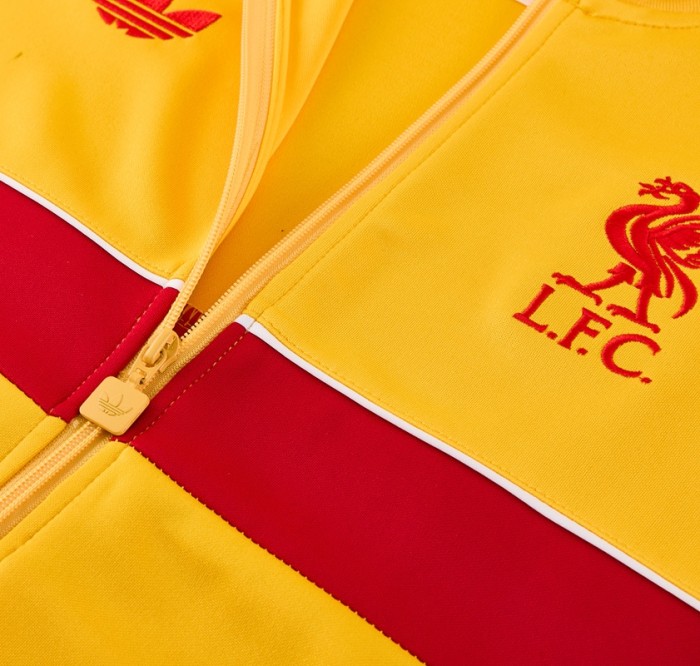 26/27 Liverpool Adult training suit  yellow