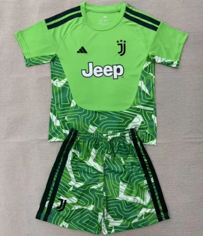 26/27Juventus goalkeeper kids kit green