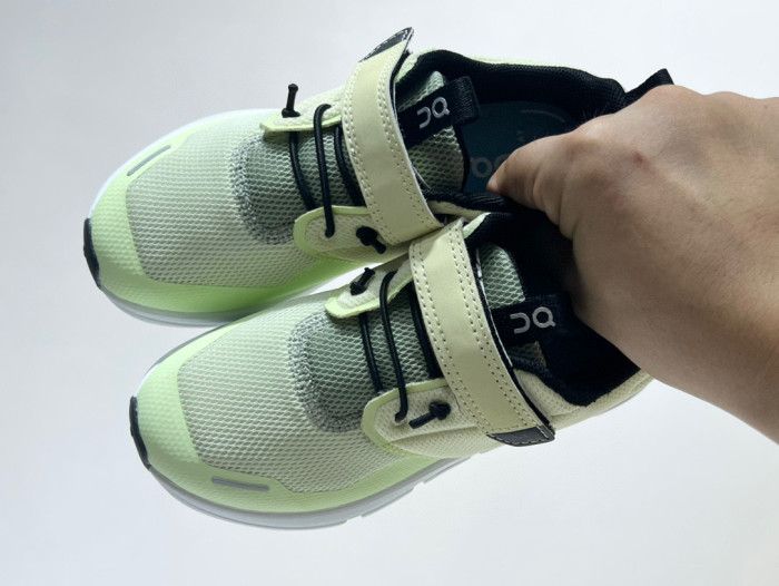ON kids shoes