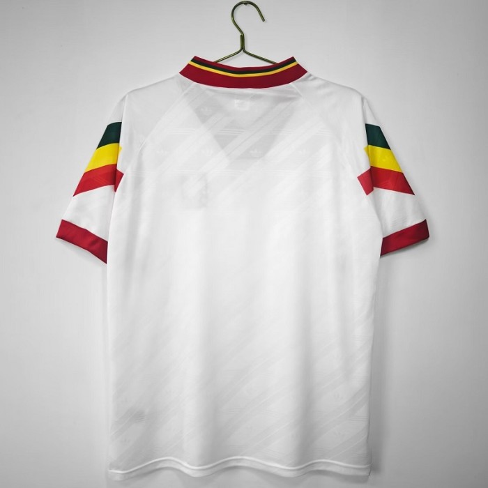 Retro 1992 Portugal Away football Jersey