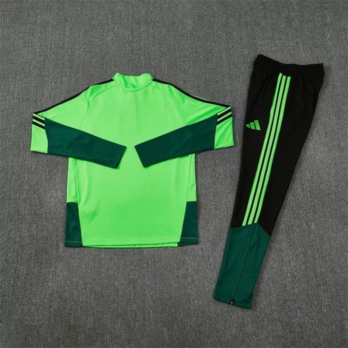 26/27 Mexico Adult training suit green