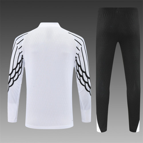 25/26 PSG Jordan Adult training suit white