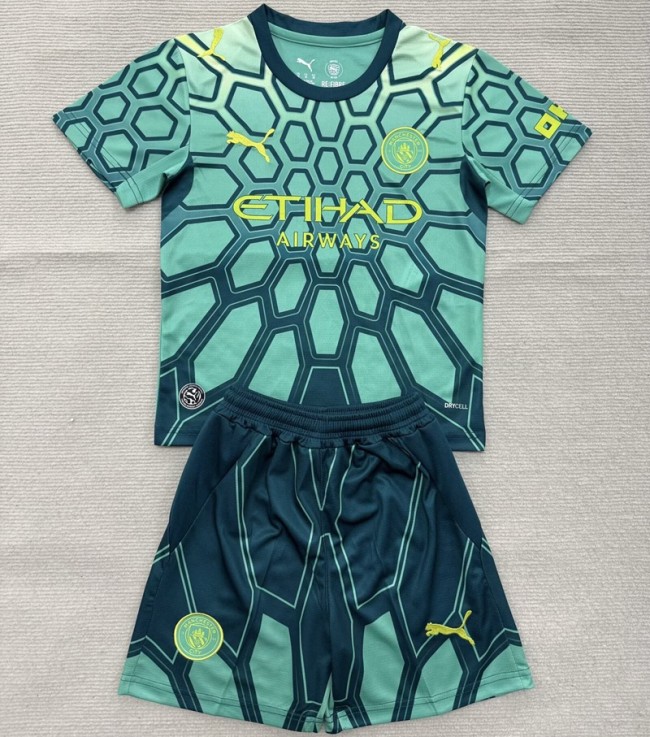 26/27 Manchester City goalkeeper kids kit green