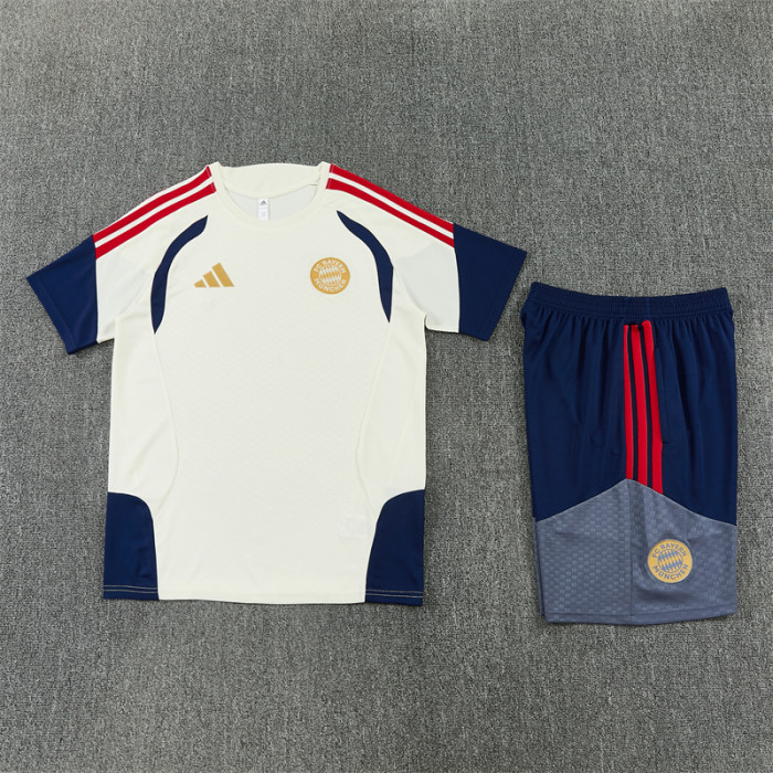 26/27 Bayern Munich Short sleeve training suit