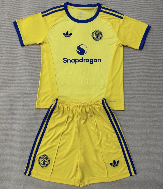 26/27 Manchester United goalkeeper Adult Set yellow
