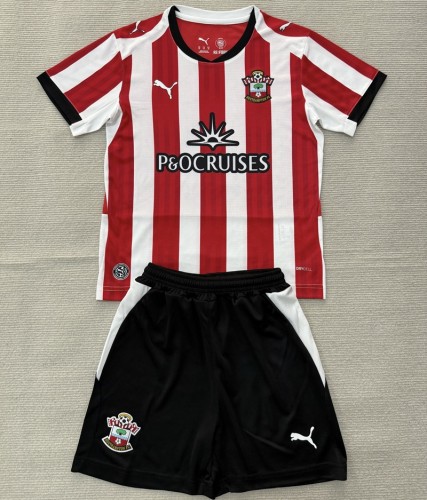 26/27 Southampton home kids kit