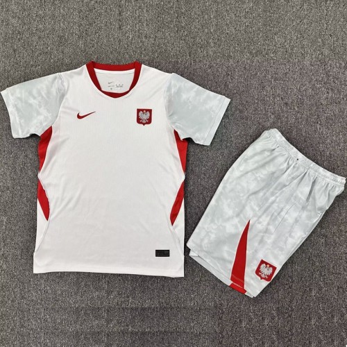26/27 Poland home kids kit