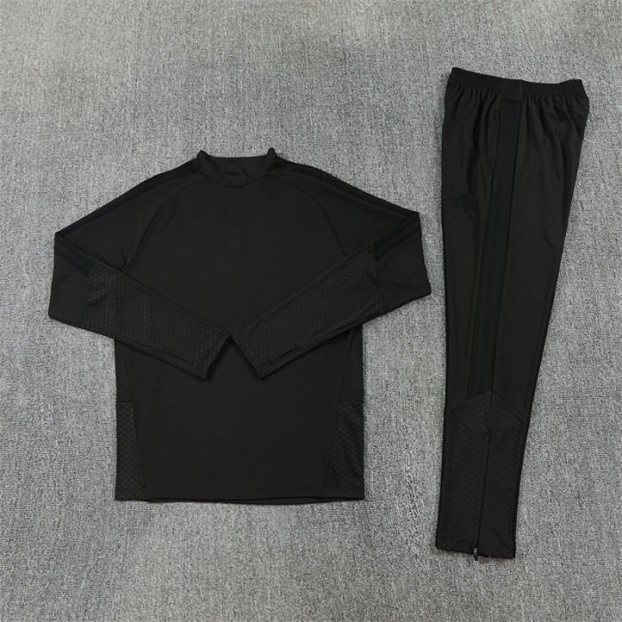26/27 Manchester United kids training suit black