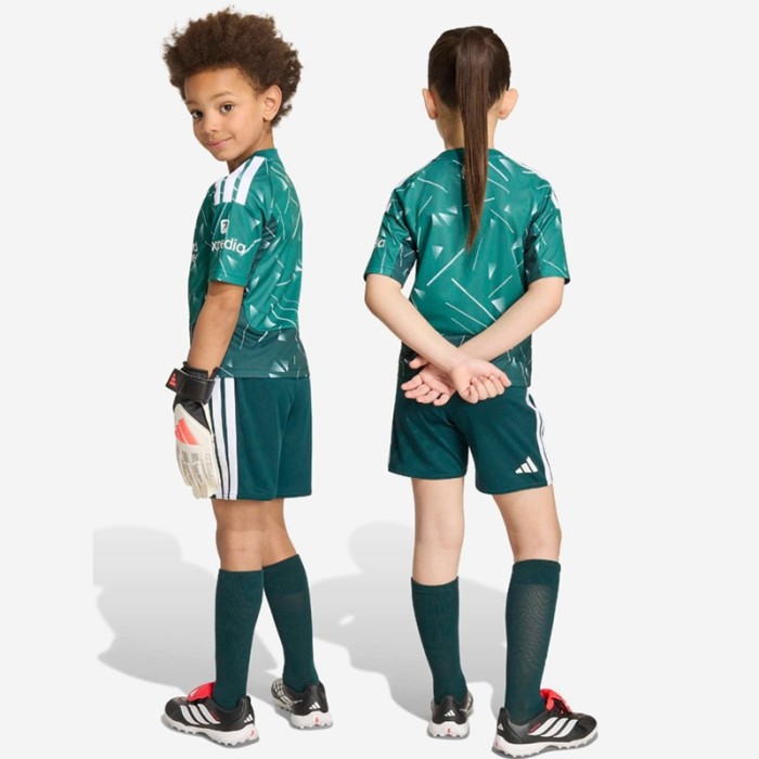 26/27 Liverpool goalkeeper kids kit green