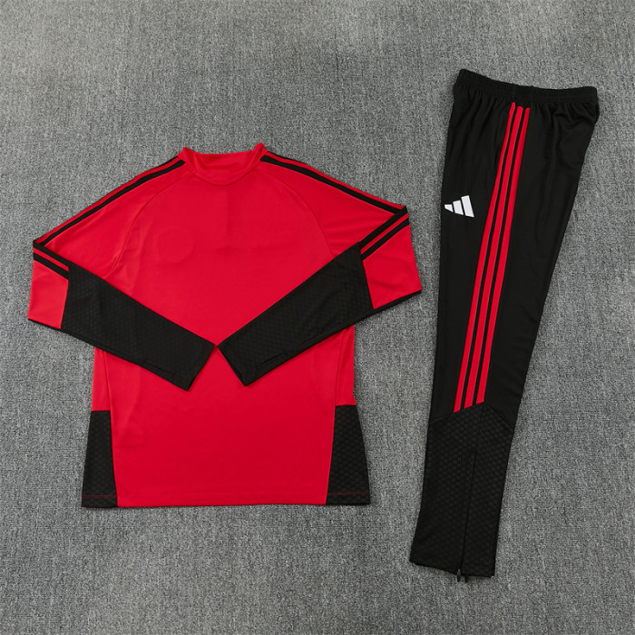 26/27 Manchester United kids training suit red