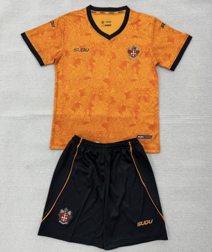 26/27 Wolverhampton Wanderers home  Adult Set