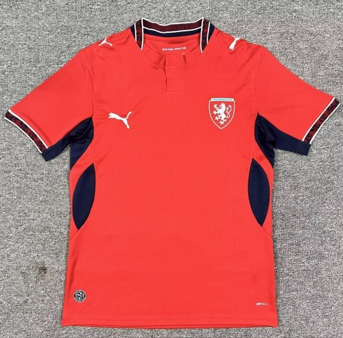 26/27 Czech home football Jersey