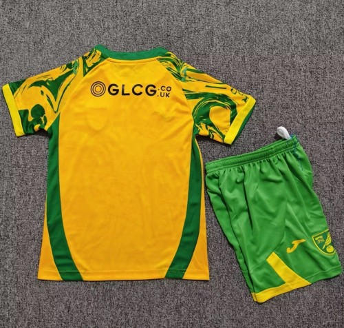 26/27 Norwich City home kids kit