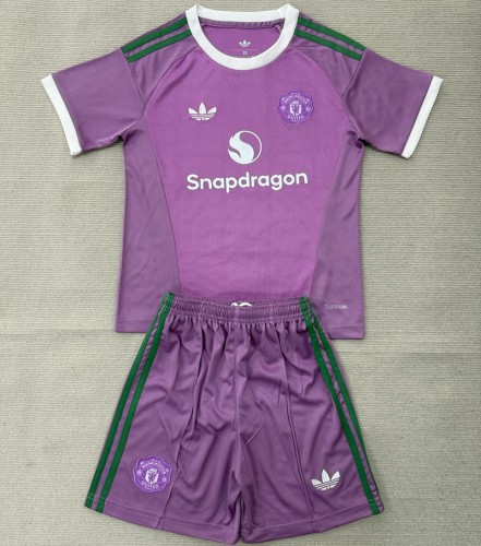 26/27 Manchester United goalkeeperAdult Set pink
