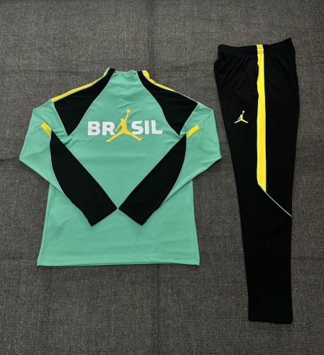 26/27 Brazil  Adult training suit light green