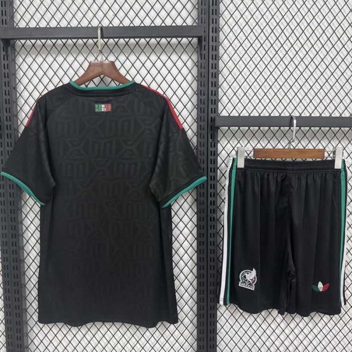 26/27 Mexico third Adult Set