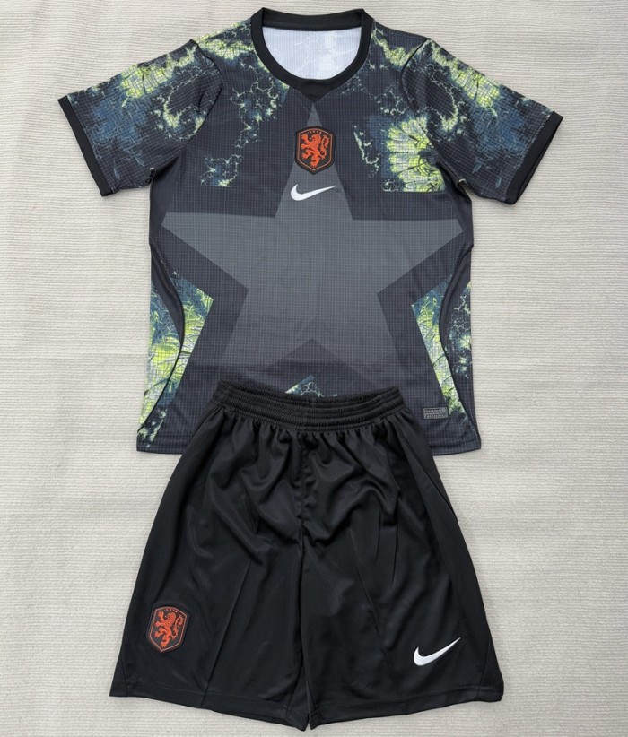 26/27 Netherlands goalkeeper Adult Set black