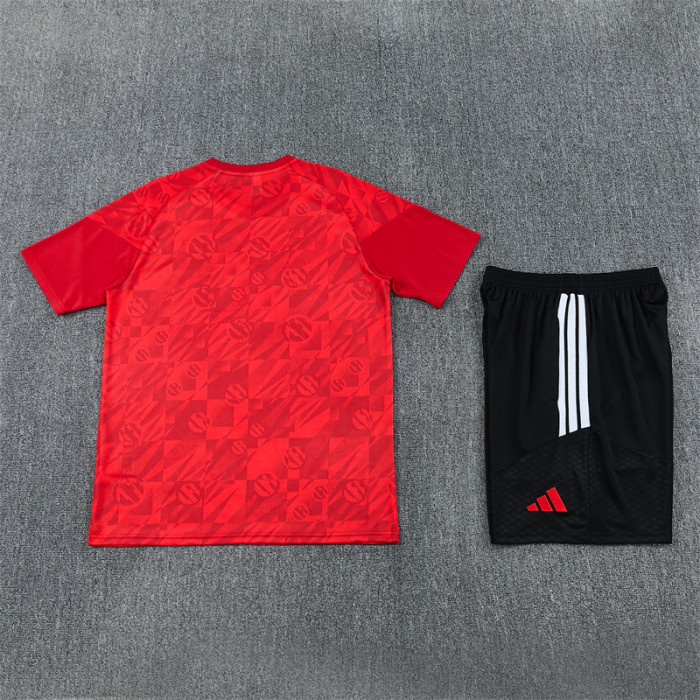 26/27 Liverpool kids Short sleeve training suit red