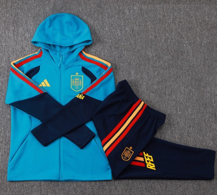 26/27 Spain Adult jacket wear a hat