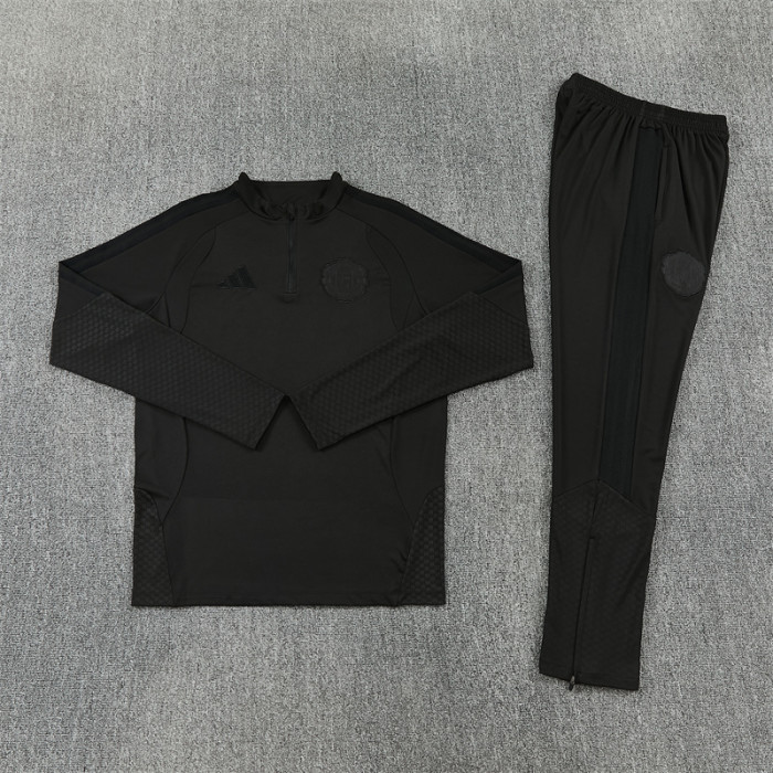 26/27 Manchester United kids training suit black