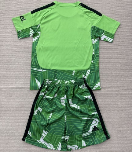 26/27 Arsenal goalkeeper Kids kit green
