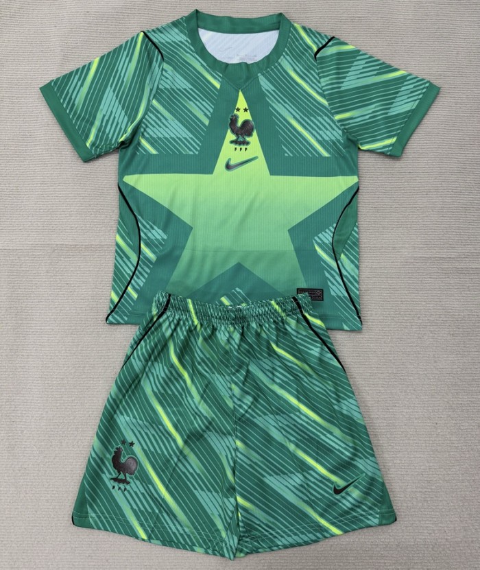 26/27 France goalkeeper kids kit green