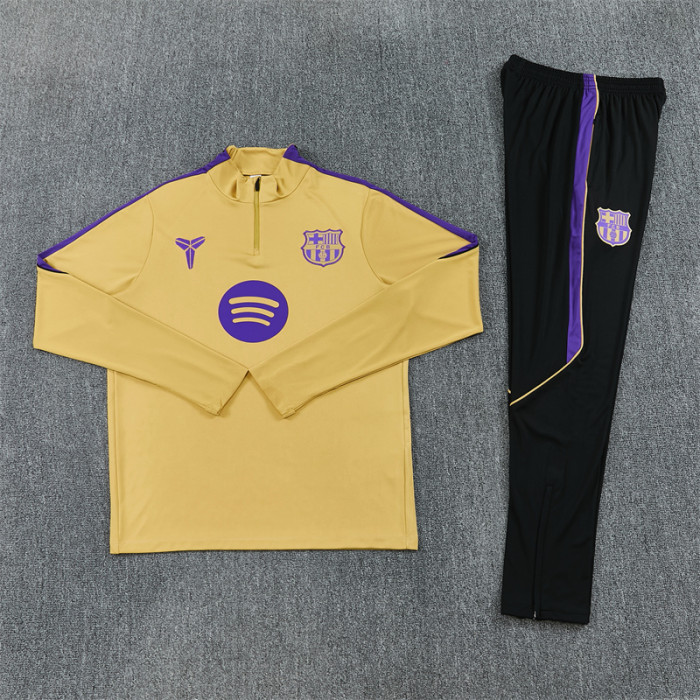 26/27 Barcelona Adult training suit golden
