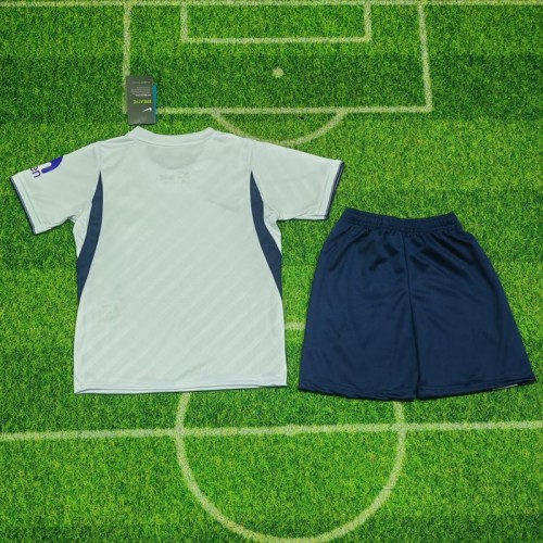 26/27 Tottenham Hotspur home kids kit