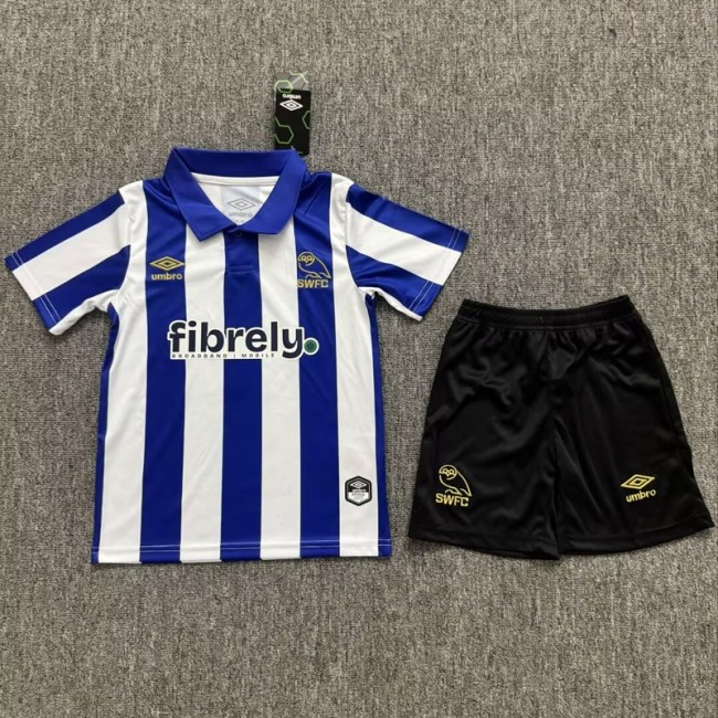 26/27 Sheffield Wednesday home kids kit