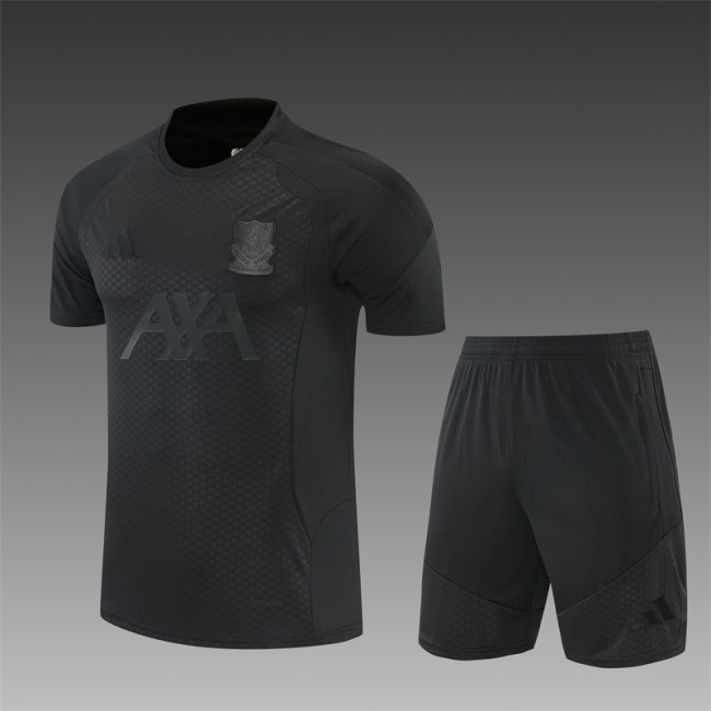 26/27 Liverpool Short sleeve training suit black