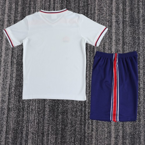 Retro 1982 England home kids kit