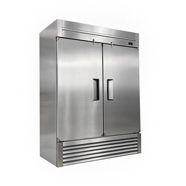 Commercial reach in refrigerator for restaurant