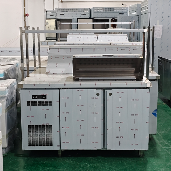 Spray salad bar refrigerator