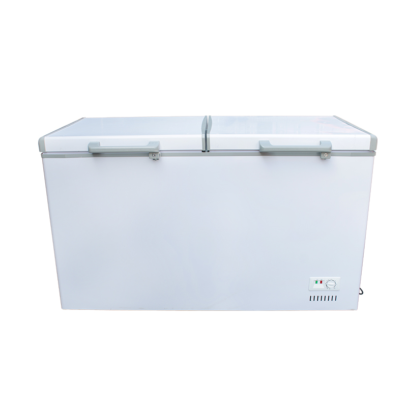Commercial Ice Cream Freezer Becomes Key Equipment for Modern Convenience Stores