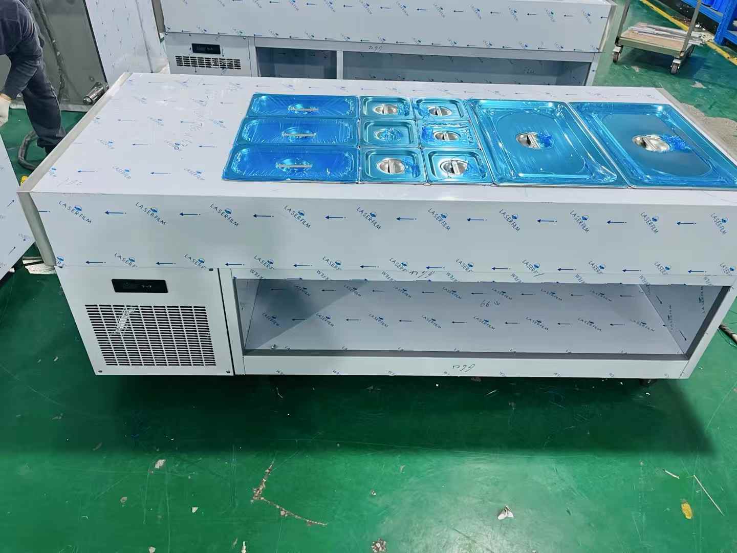 commercial refrigerated salad prep table