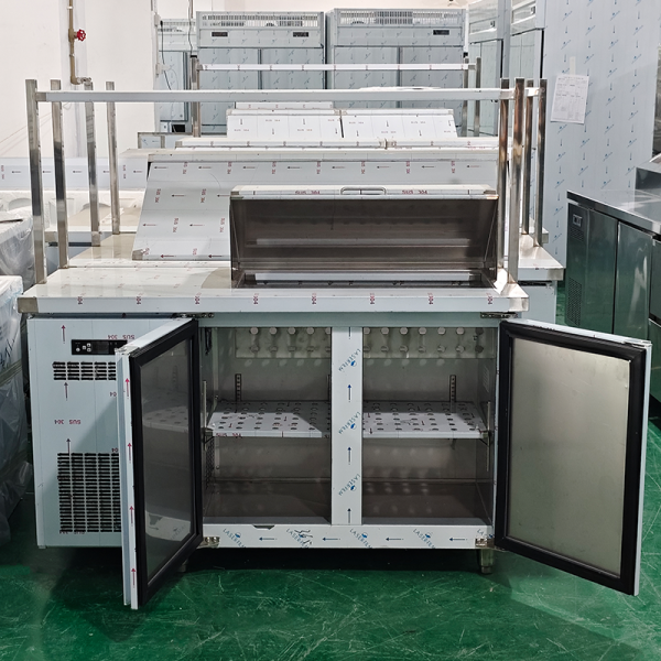 Spray salad bar refrigerator