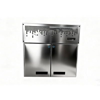 Top-mounted compressor commercial freezer