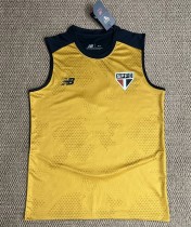 26-27 Sao Paulo Vest