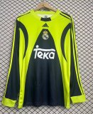 1999-2000 RMA Goalkeeper Long Sleeve Retro Soccer Jersey