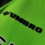 1998-1999 Man Utd Green Goalkeeper Long Sleeve Retro Soccer Jersey