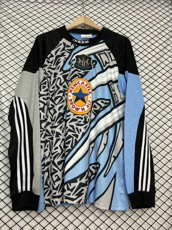 1995-1996 Newcastle Goalkeeper Long sleeves Retro Soccer Jersey